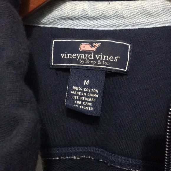 Vineyard Vines 1/4 zip pullover - Picture 3 of 3